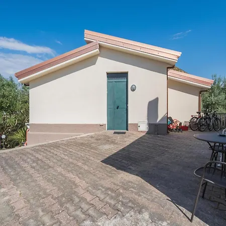 In Tropea With Mountain Views * Gasponi