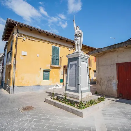 In Tropea With Mountain Views *