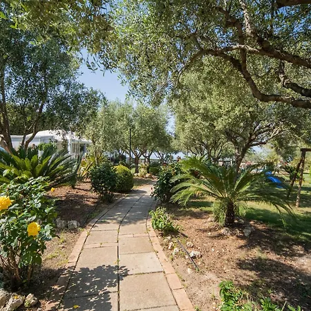 Appartement In Tropea With Mountain Views